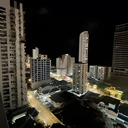 Infinitum Luxury Apartament, *