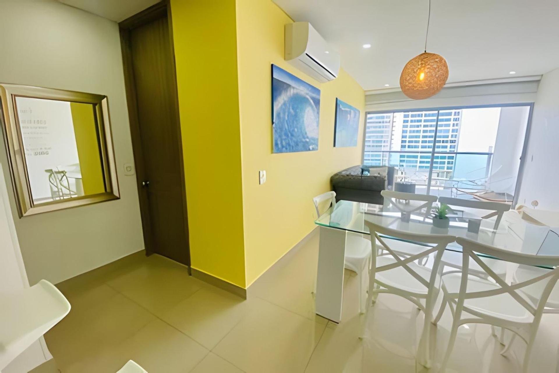 Infinitum Luxury Apartament, *